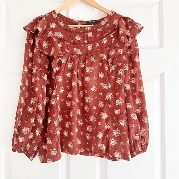 Madewell Ladder-Trim Ruffle Top in Homestead Bouquet - Picture 3 of 6